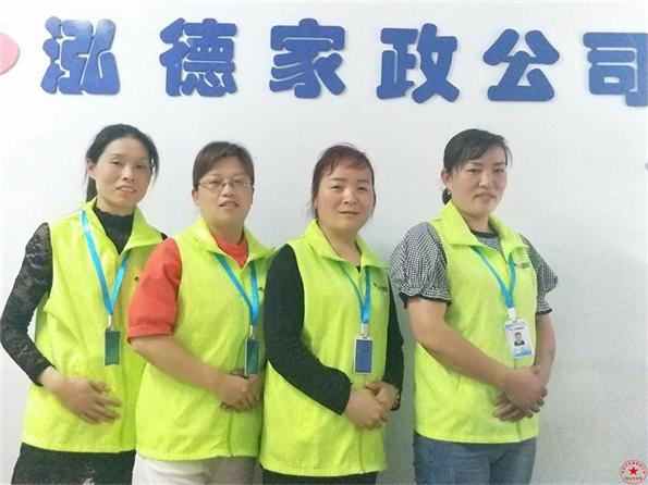 南陽家政月嫂；夏天讓孩子光腳丫好不好？